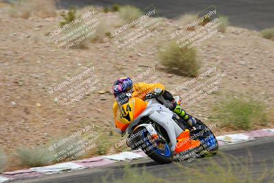 media/Jun-04-2022-WERA (Sat) [[b852bbbd55]]/Race 8 Superbike Expert Novice V7 HW/